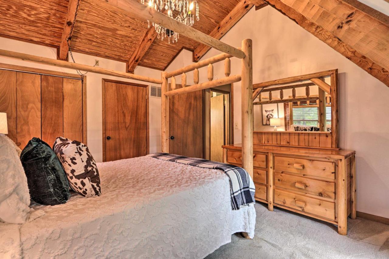 Gatlinburg Escape With Hot Tub, Deck And Mtn View Exterior photo